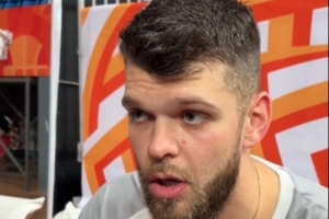 拉科塞维奇：加盟广东很激动 只要球队有需要的 我都可以做