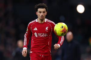 泰晤士：柯蒂斯·琼斯需考虑在利物浦的未来，国米维拉对他有意